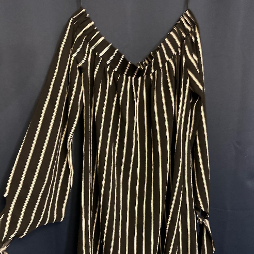 Off shoulder knee length dress